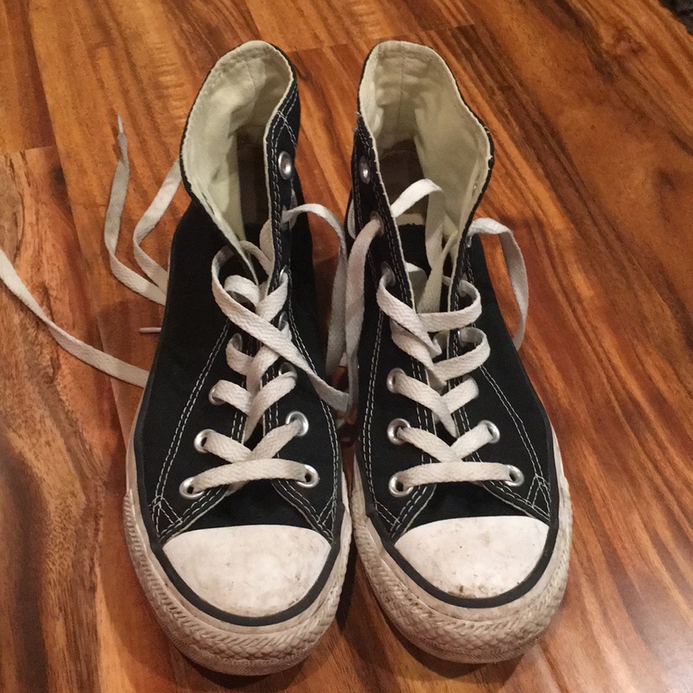 Black high top converse